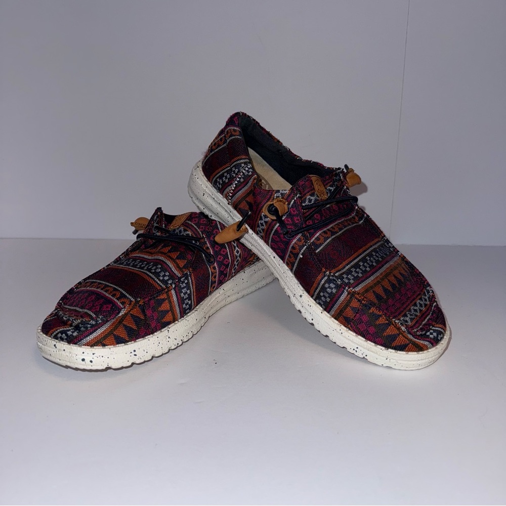 Hey Dude Wendy Funk Baja All Over Multi 40408-90H Women’s Slip-On Shoes Sz 6